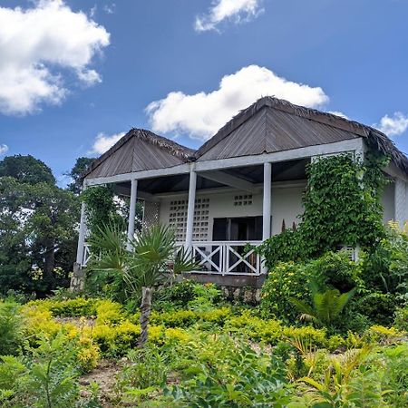 La Maison D'Hote De La Foret Retrouvee Mahajanga Exterior foto